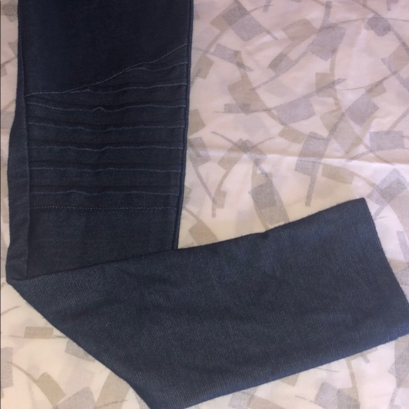 Dark wash jeggings - Picture 2 of 4